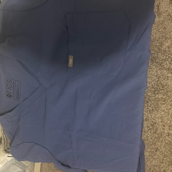 Figs Scrub Top - Picture 3 of 3